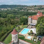 Chateau Cornu فندق