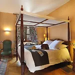 Chateau Cornu 4* Vignieu