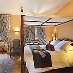 Chateau Cornu فندق