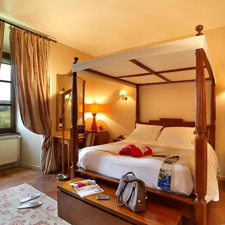Hotel Chateau Cornu 4*