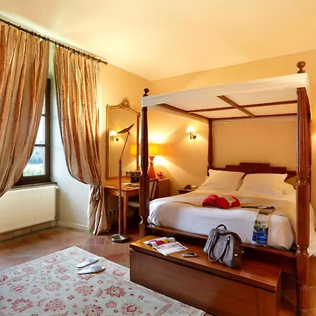 Chateau Cornu 4* Vignieu