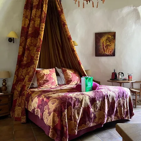 Chateau Cornu Hotel