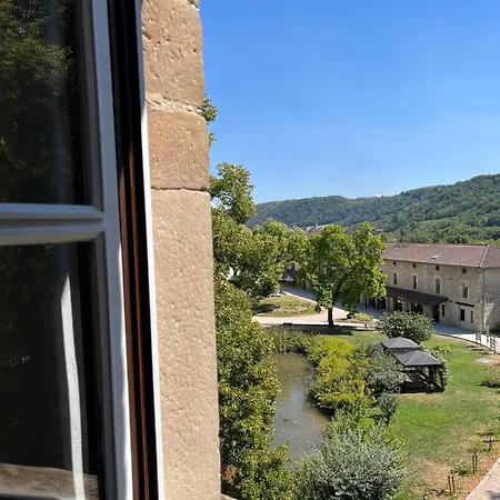 Chateau Cornu 4*