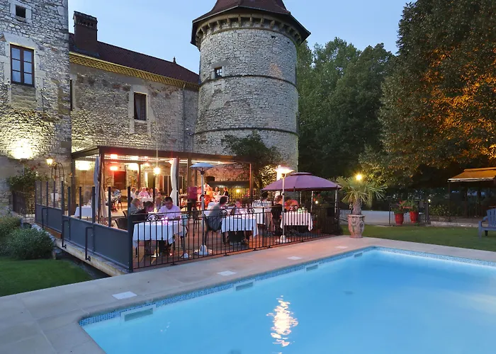 Chateau Cornu 4* Vignieu