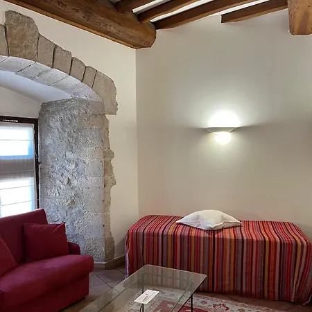 Chateau Cornu Ξενοδοχείο 4*