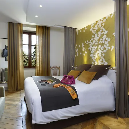 Chateau Cornu 4*