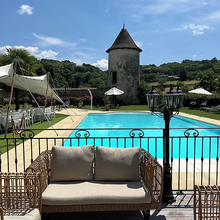 Chateau Cornu Ξενοδοχείο 4*