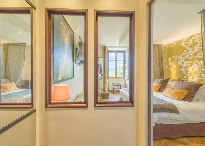 Hotel Château Cornu Vignieu