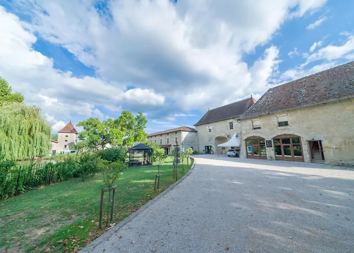 Château Cornu Hotel Vignieu