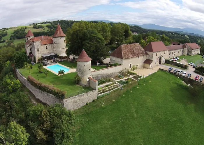 Chateau Cornu 4*
