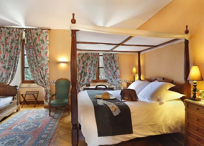 Chateau Cornu Hotel